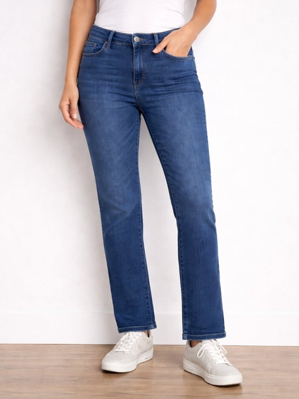 LE GRENIER 80 brand jeans size 11,straight leg, button/zipper front